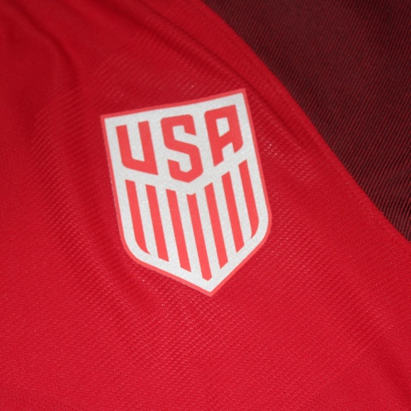 Men's Nike Red US Soccer 2017 Third Clint Dempsey Jersey - Picture 4 of 11
